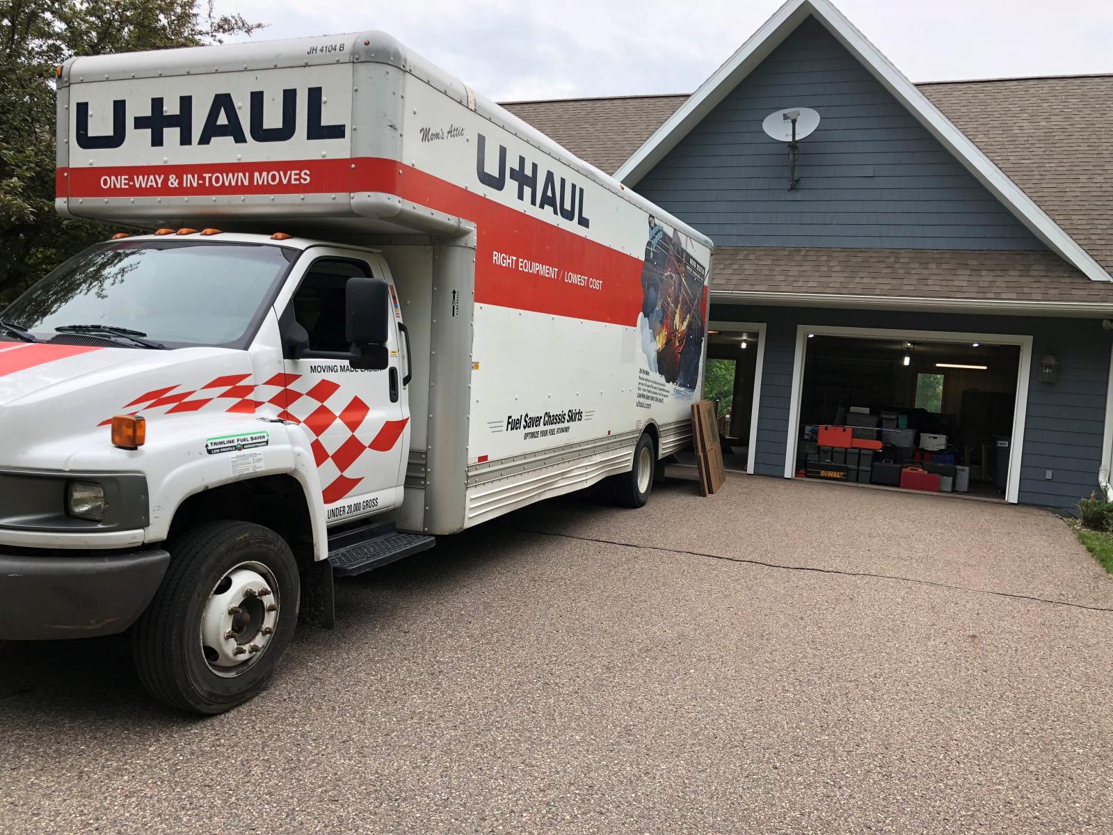 Uhaul Services at Midwest Mini Storage & Movers